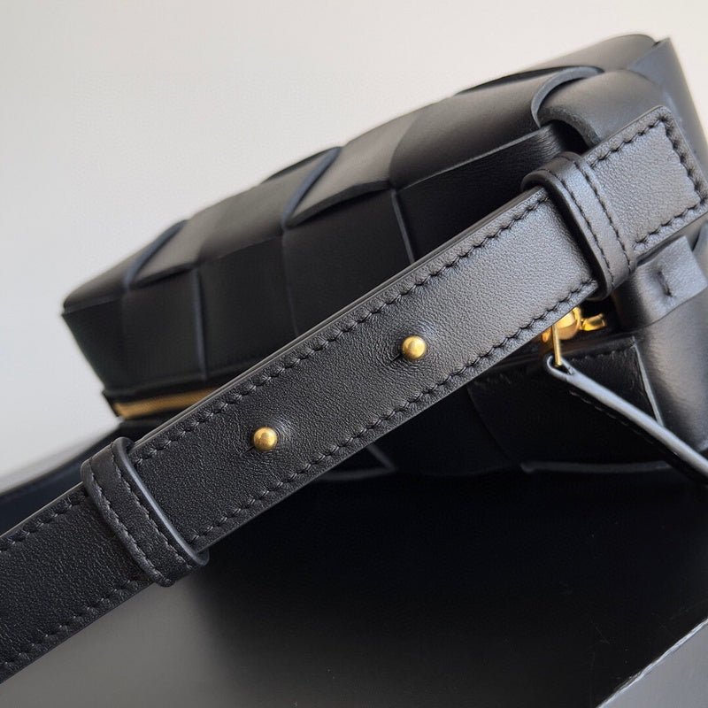 Botteg-Veneta-Contact CS for Coupons or More Info