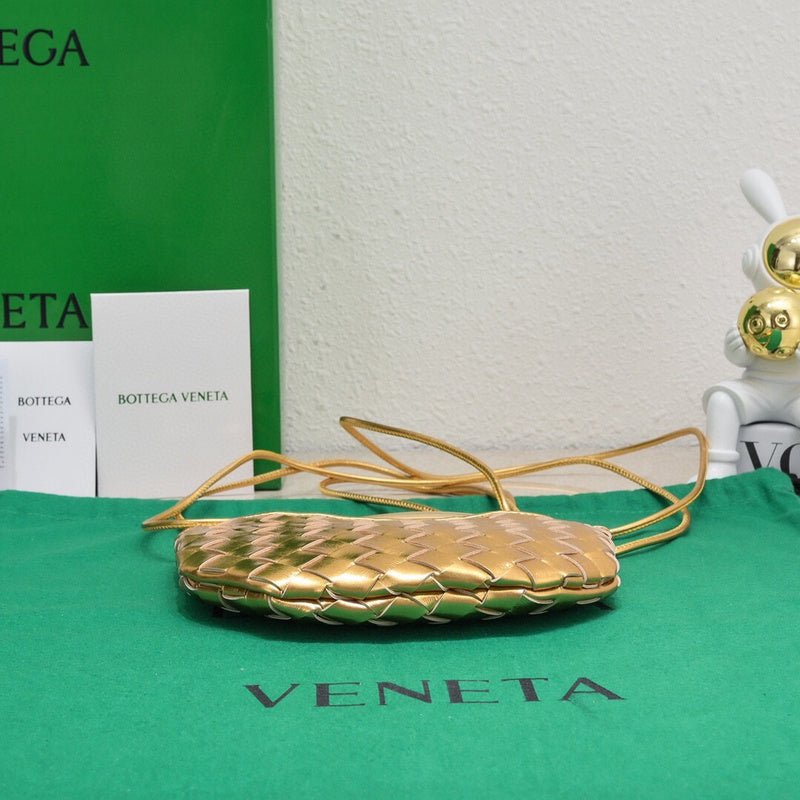 Botteg-Veneta-Contact CS for Coupons or More Info