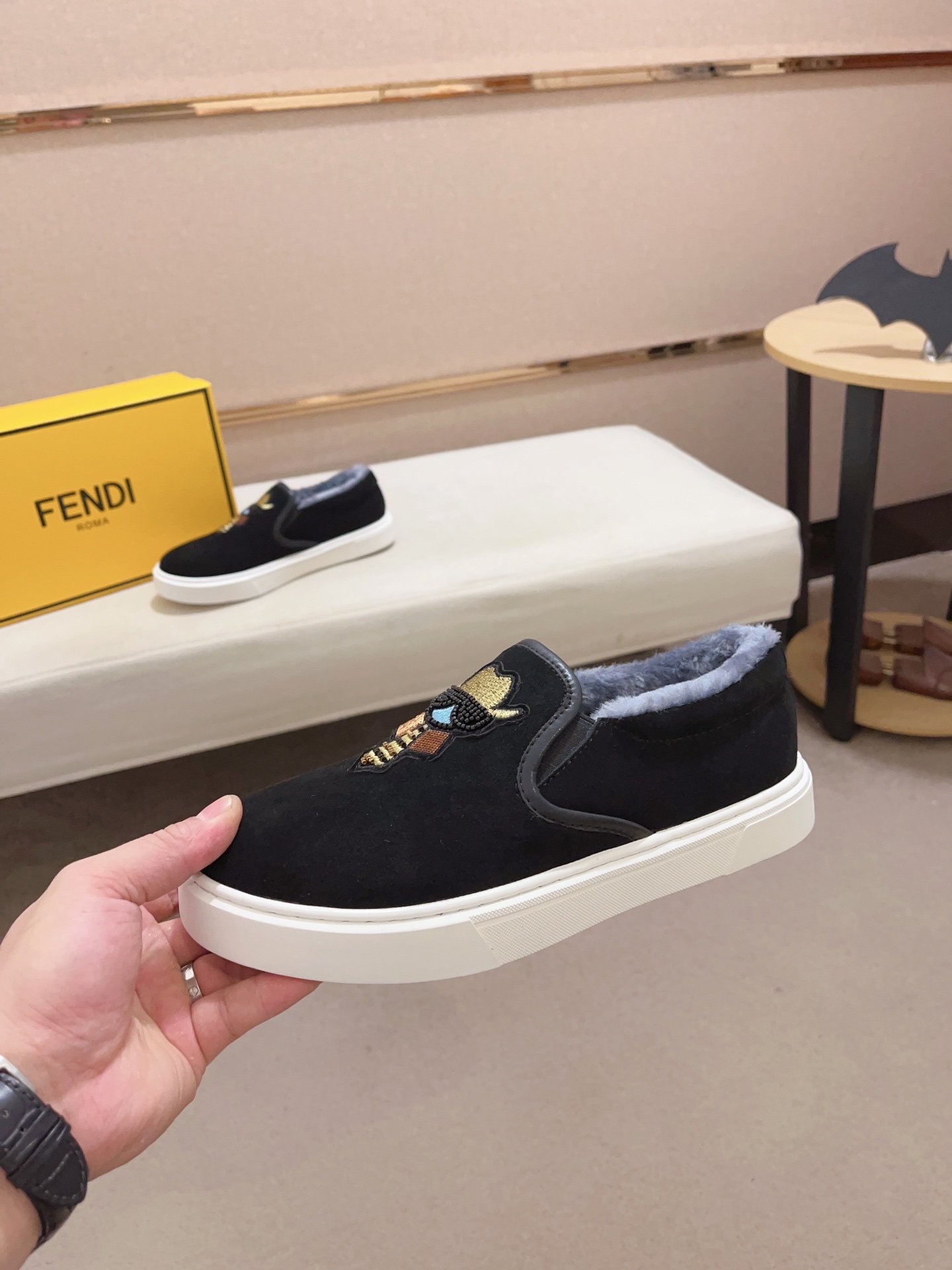 Fendi Shoes-Contact CS for Coupons or More Info-005