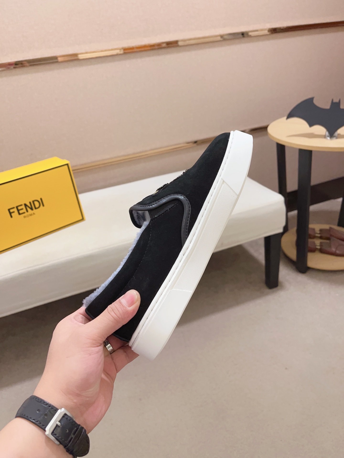 Fendi Shoes-Contact CS for Coupons or More Info-005