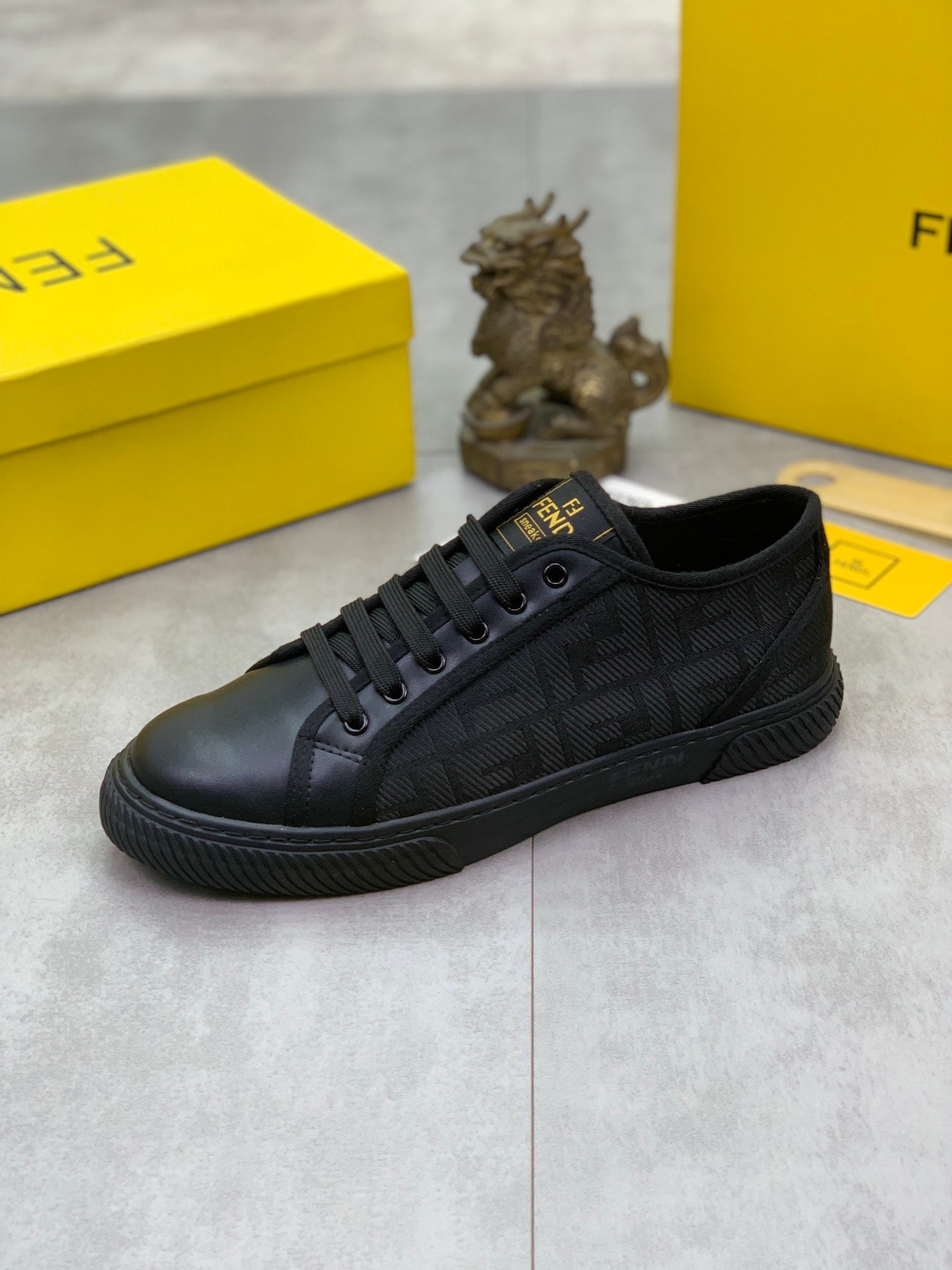 Fendi Shoes-Contact CS for Coupons or More Info-006