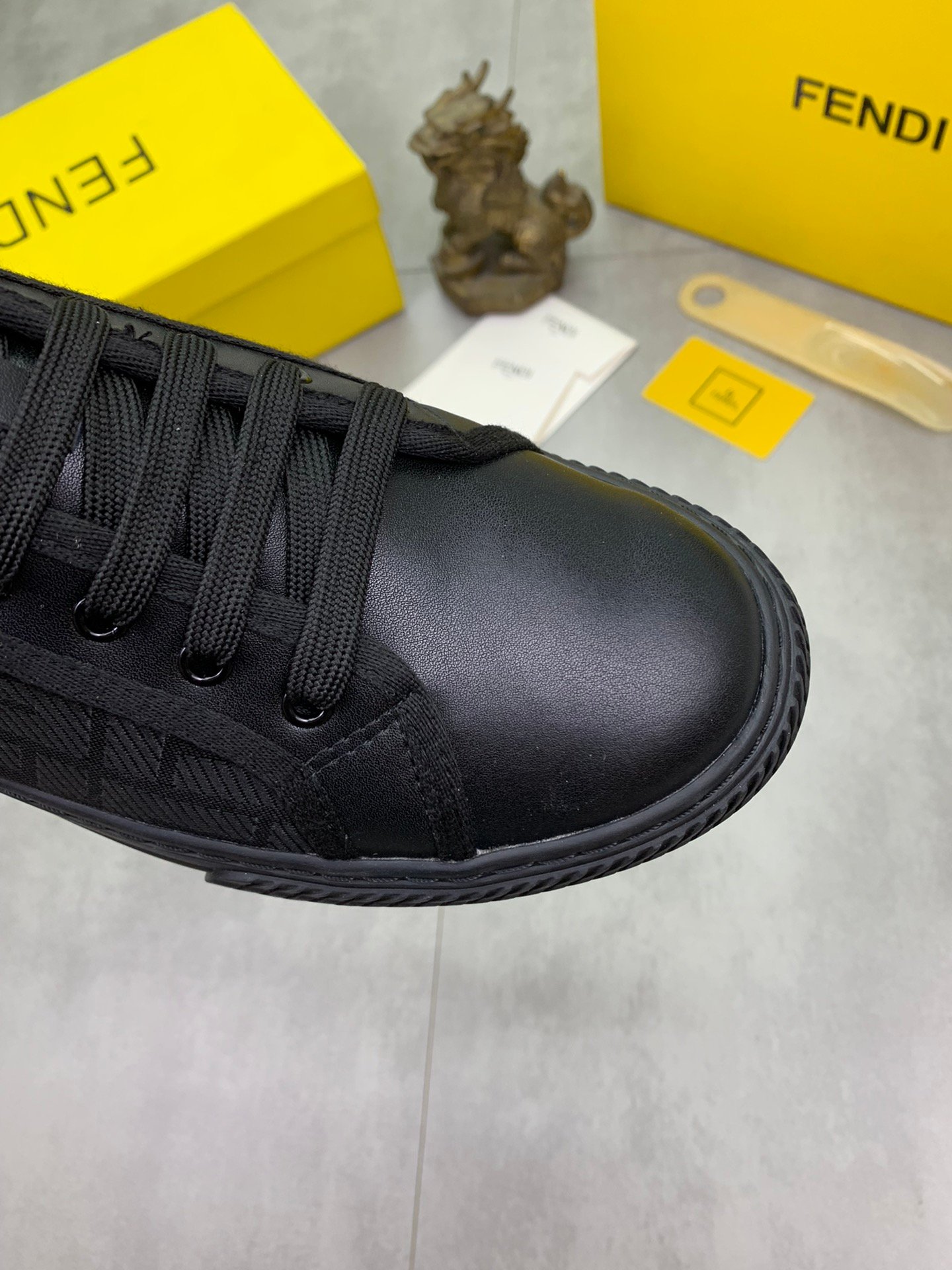 Fendi Shoes-Contact CS for Coupons or More Info-006