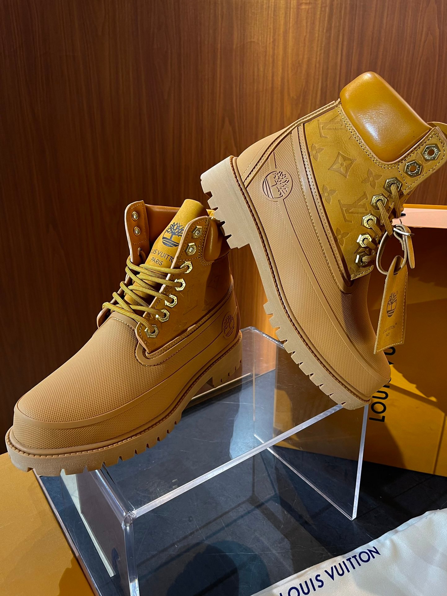 Timberland Shoes-Contact CS for Coupons or More Info-001