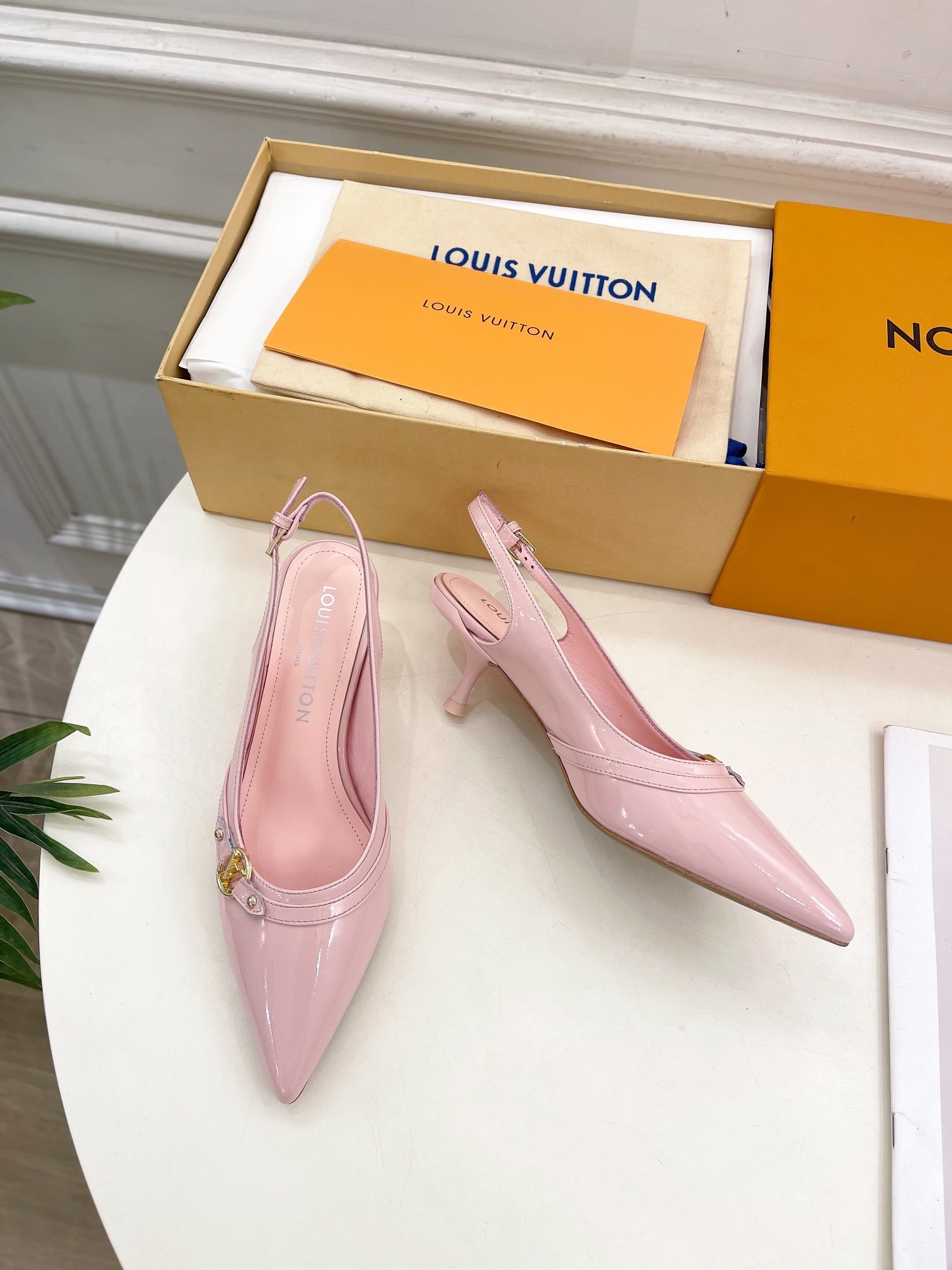 High heel Shoes-Contact CS for Coupons or More Info