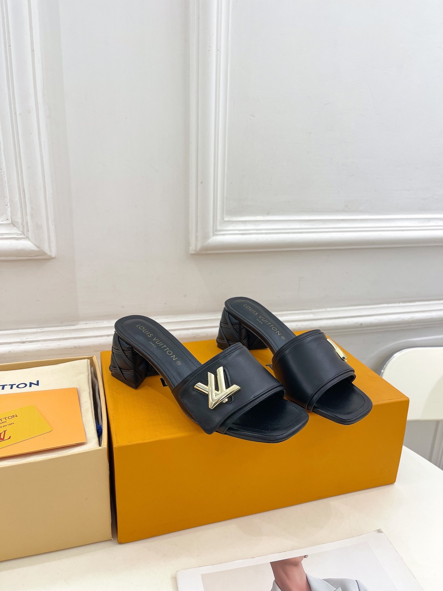 Slipper Shoes-Contact CS for Coupons or More Info