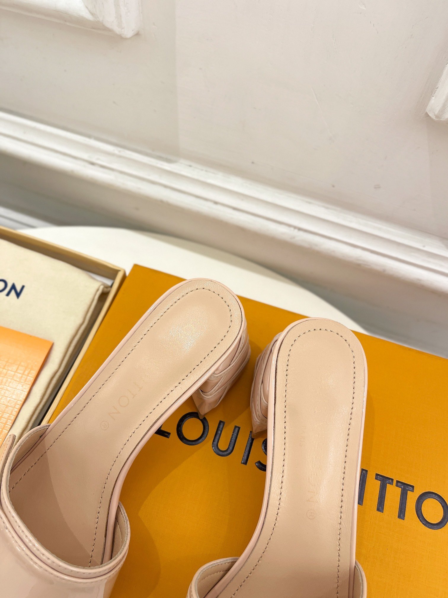 Slipper Shoes-Contact CS for Coupons or More Info