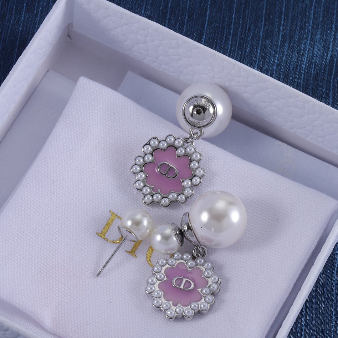 Dior-Accessory-Contact CS for Coupons or More Info