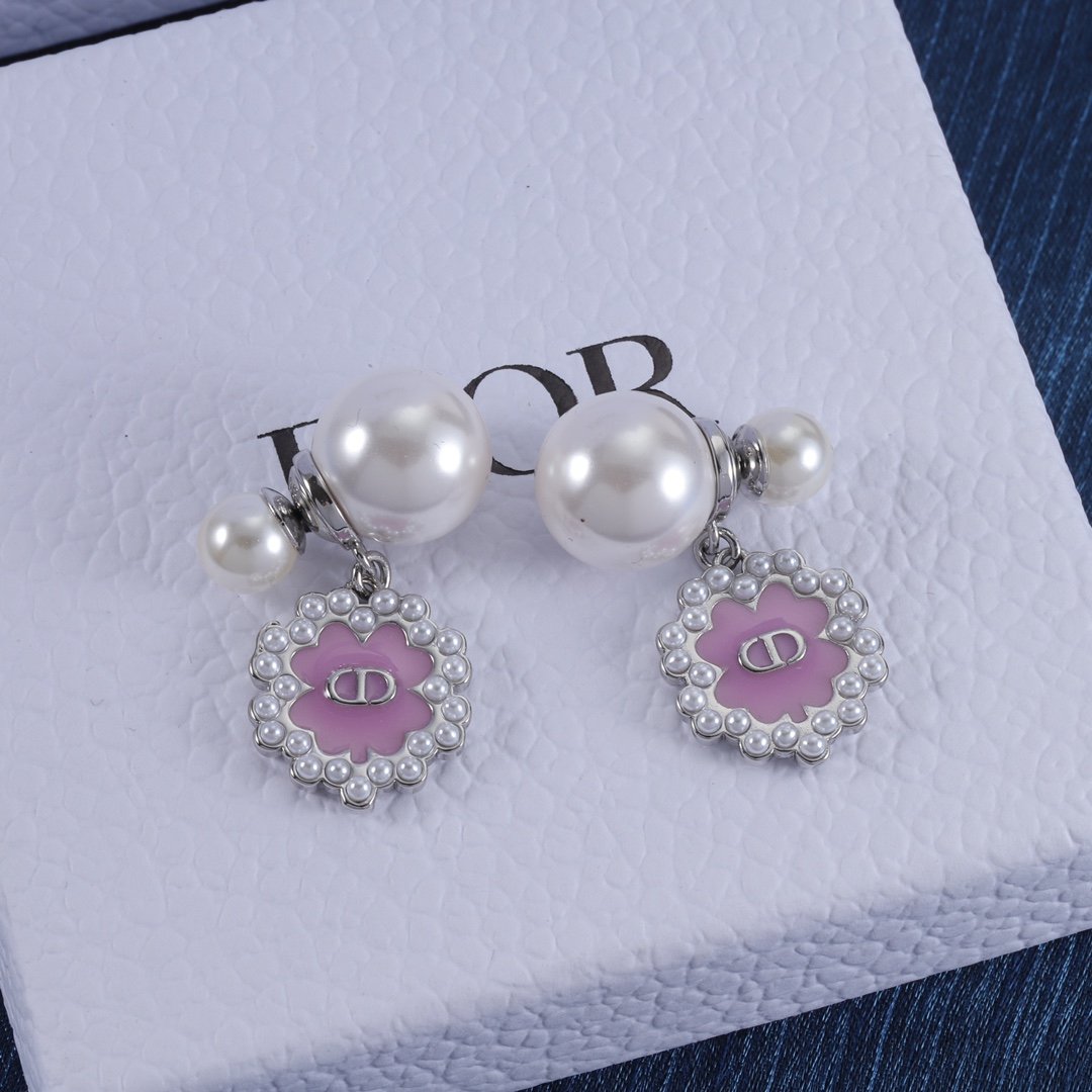 Dior-Accessory-Contact CS for Coupons or More Info