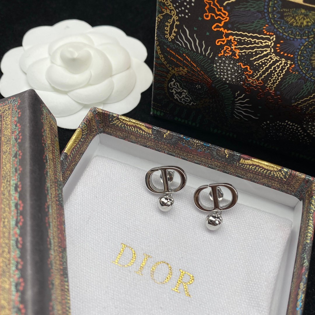 Dior-Accessory-Contact CS for Coupons or More Info