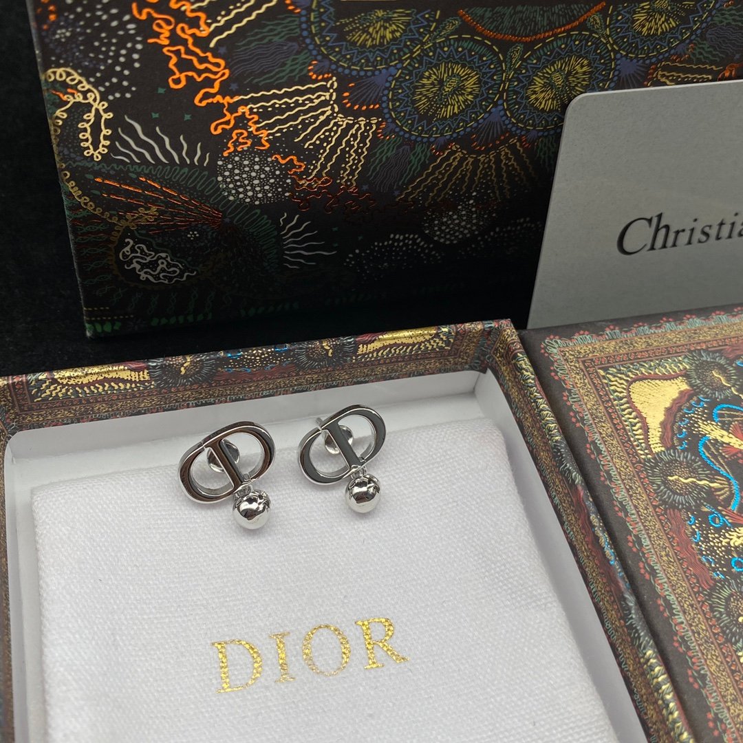 Dior-Accessory-Contact CS for Coupons or More Info