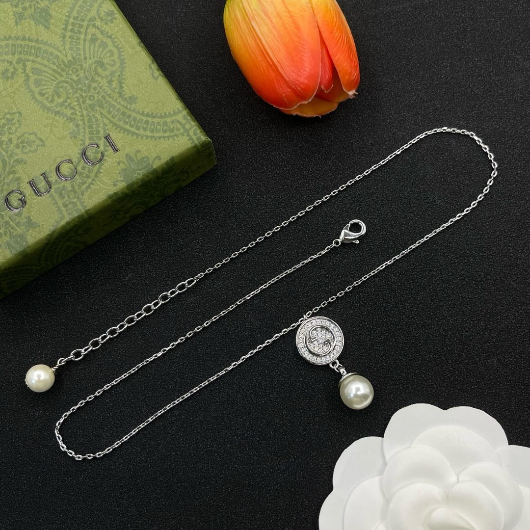 Gucci-Accessory-Contact CS for Coupons or More Info