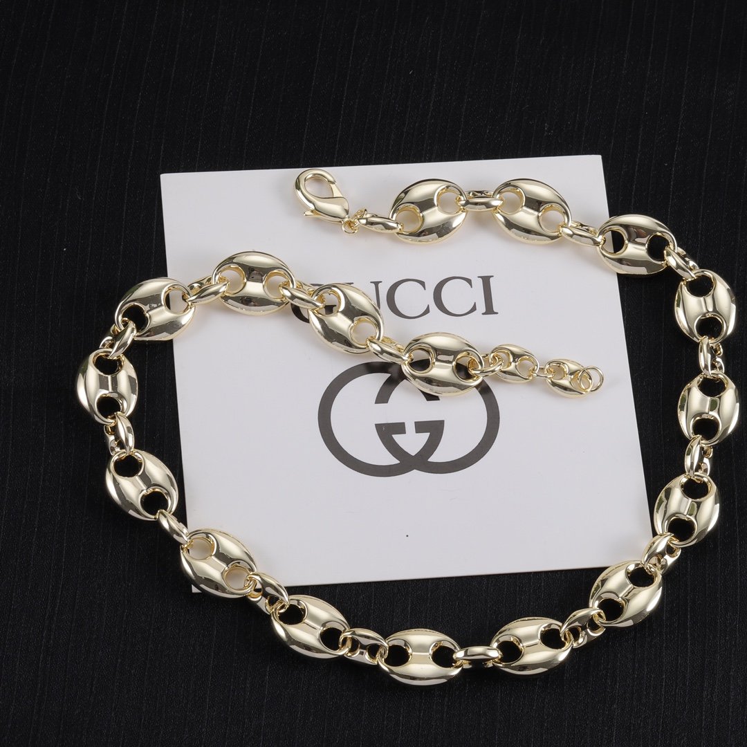 Gucci-Accessory-Contact CS for Coupons or More Info