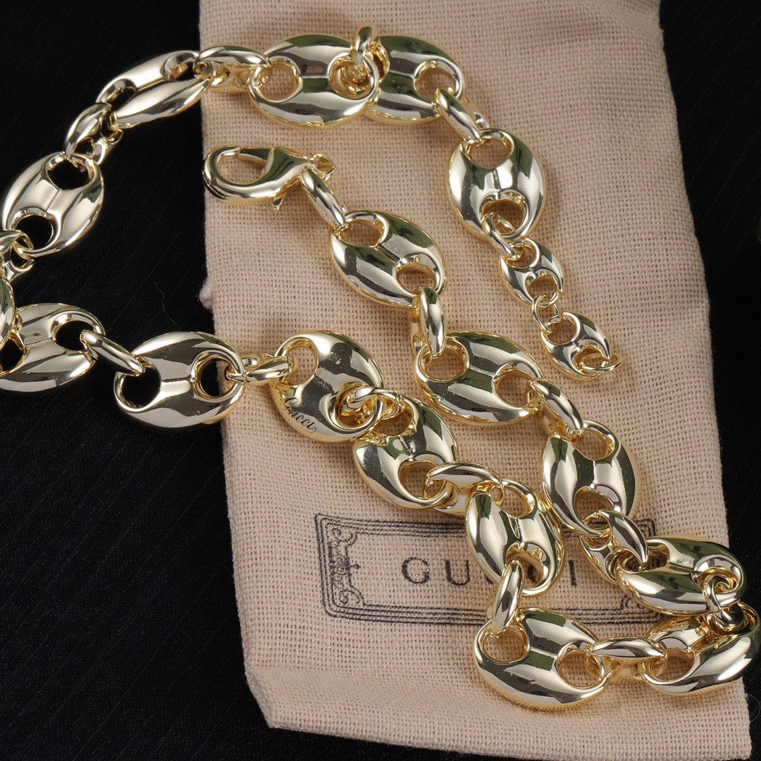 Gucci-Accessory-Contact CS for Coupons or More Info