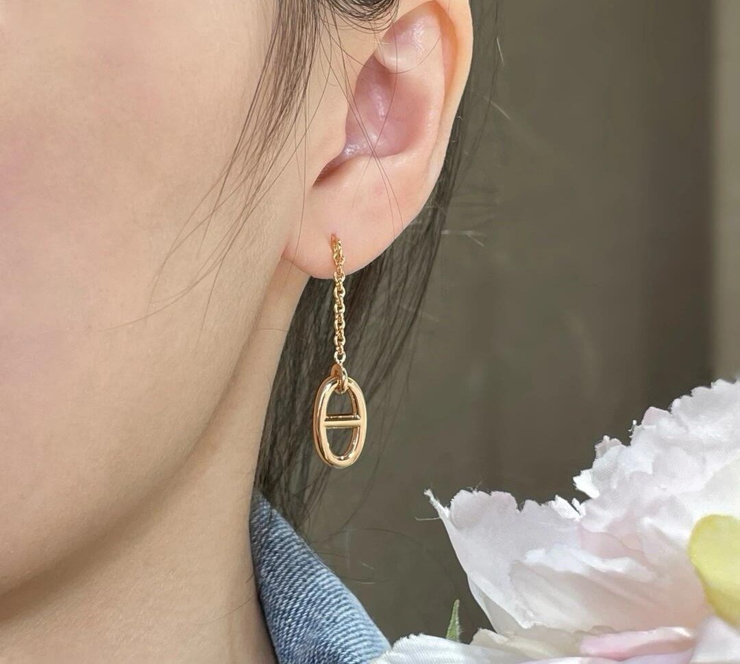 Hermes-Accessory-Contact CS for Coupons or More Info