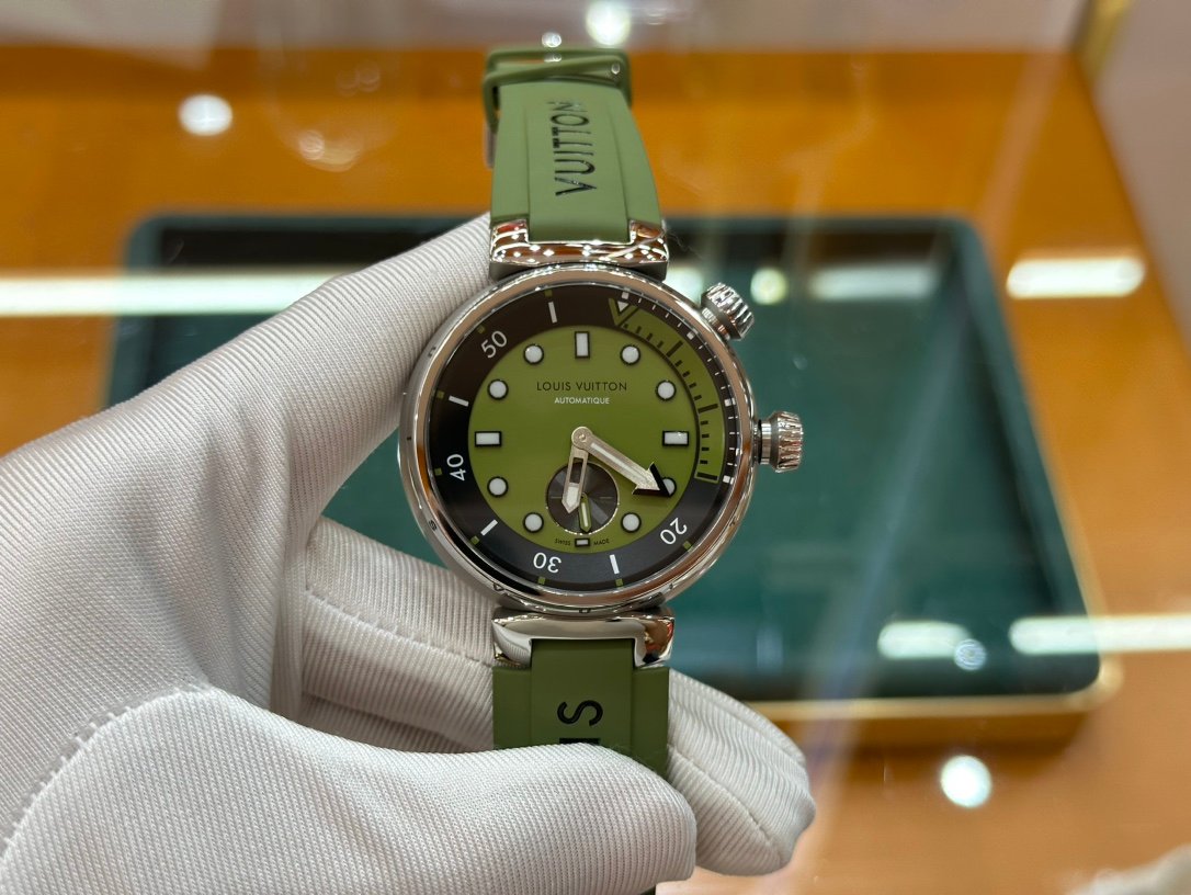 Louis Vuitton-Watch-Contact CS for Coupons or More Info