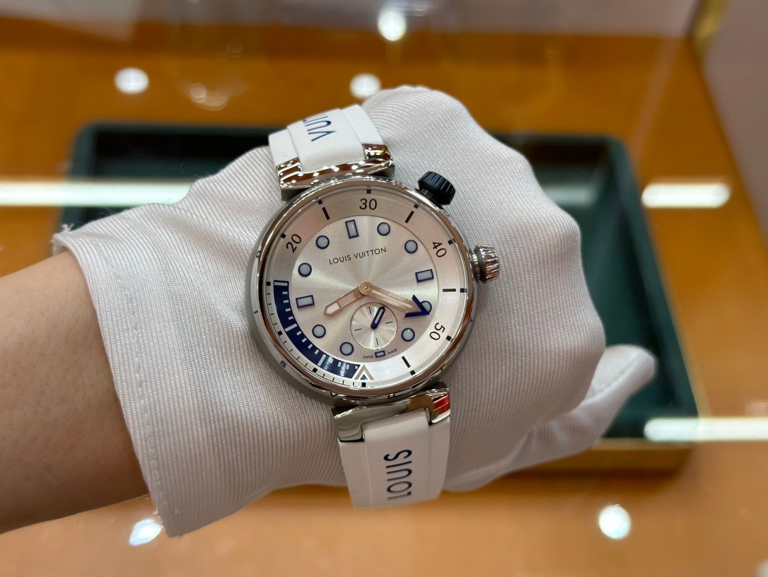 Louis Vuitton-Watch-Contact CS for Coupons or More Info