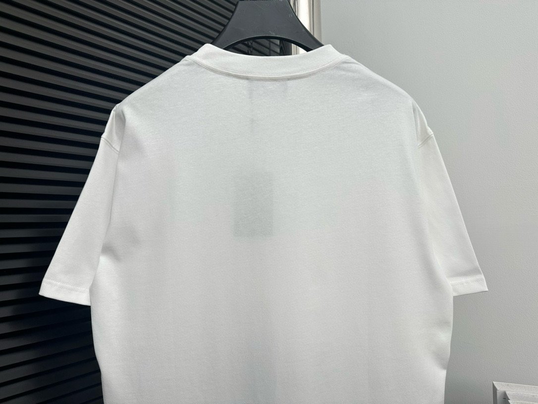 Balenciaga Outfit-Contact CS for Coupons or More Info