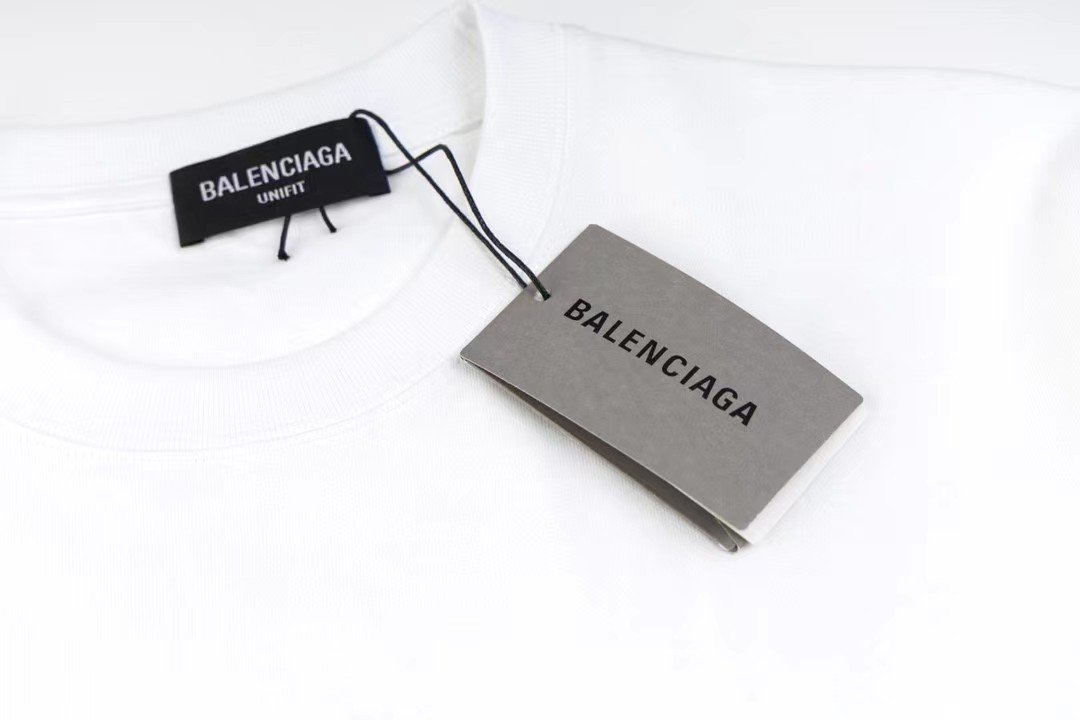 Balenciaga Outfit-Contact CS for Coupons or More Info