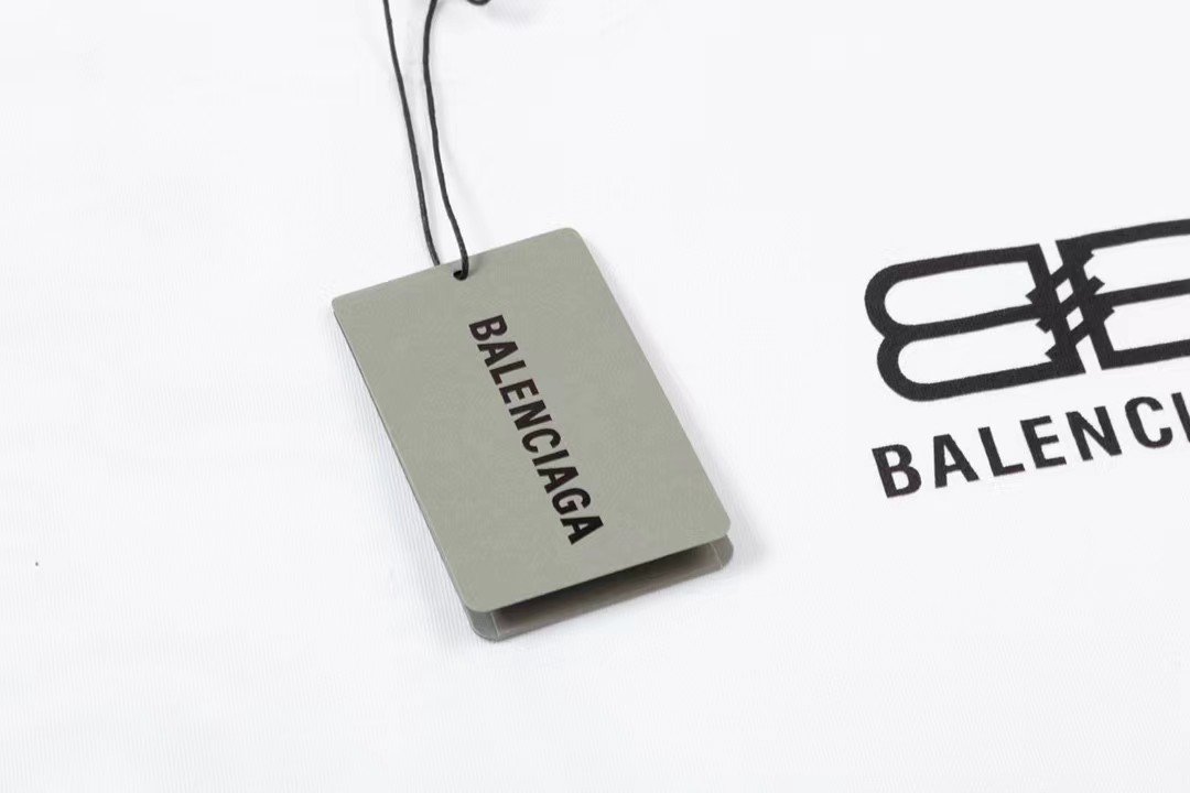 Balenciaga Outfit-Contact CS for Coupons or More Info